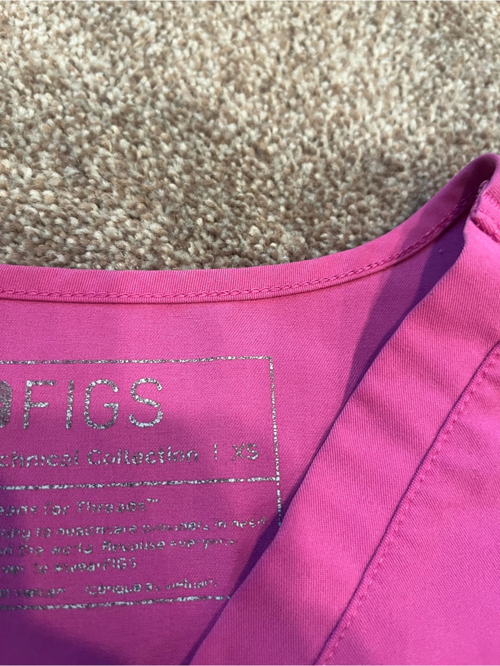 Figs Scrub Set - Picture 3 of 6